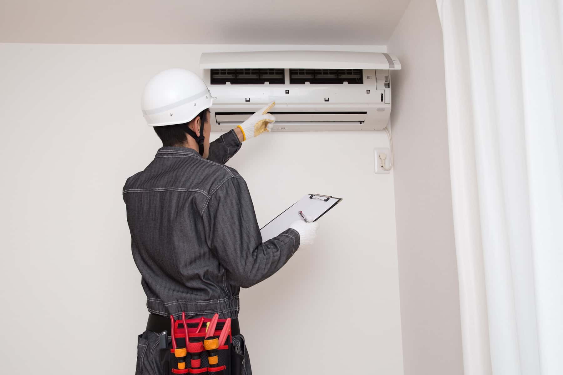 エアコンの修理・買い替え依頼と業者選びのポイント