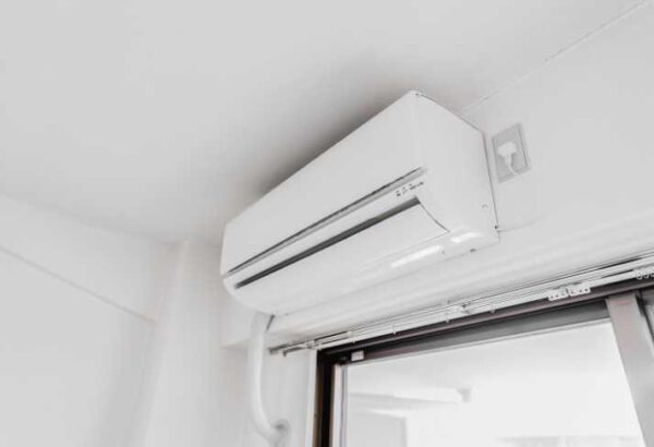 家庭に業務用エアコンの取り付けはできない？徹底解説！