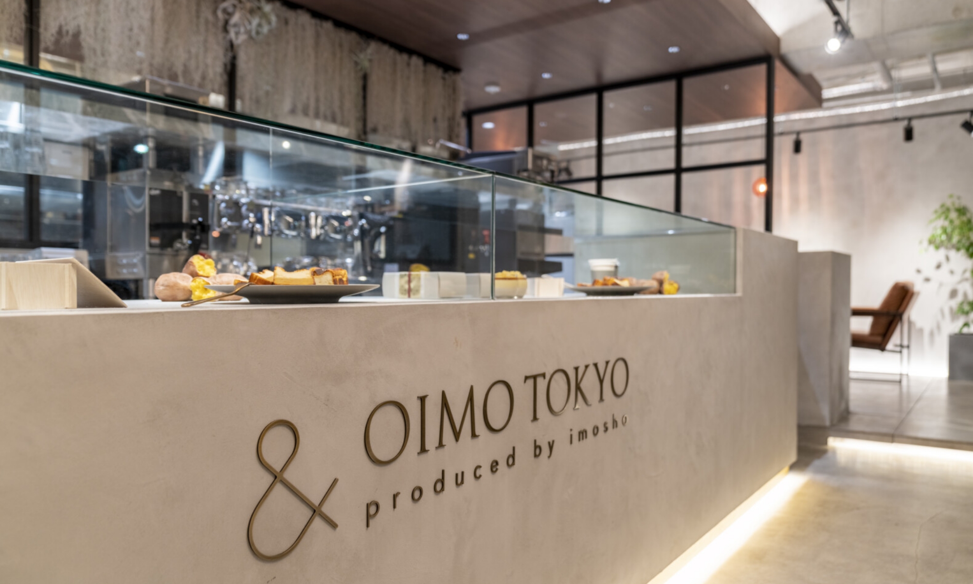 & OIMO TOKYO CAFE_ショーケース1