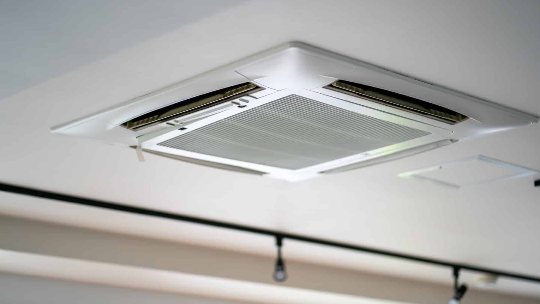 業務用エアコンの取付工事とは