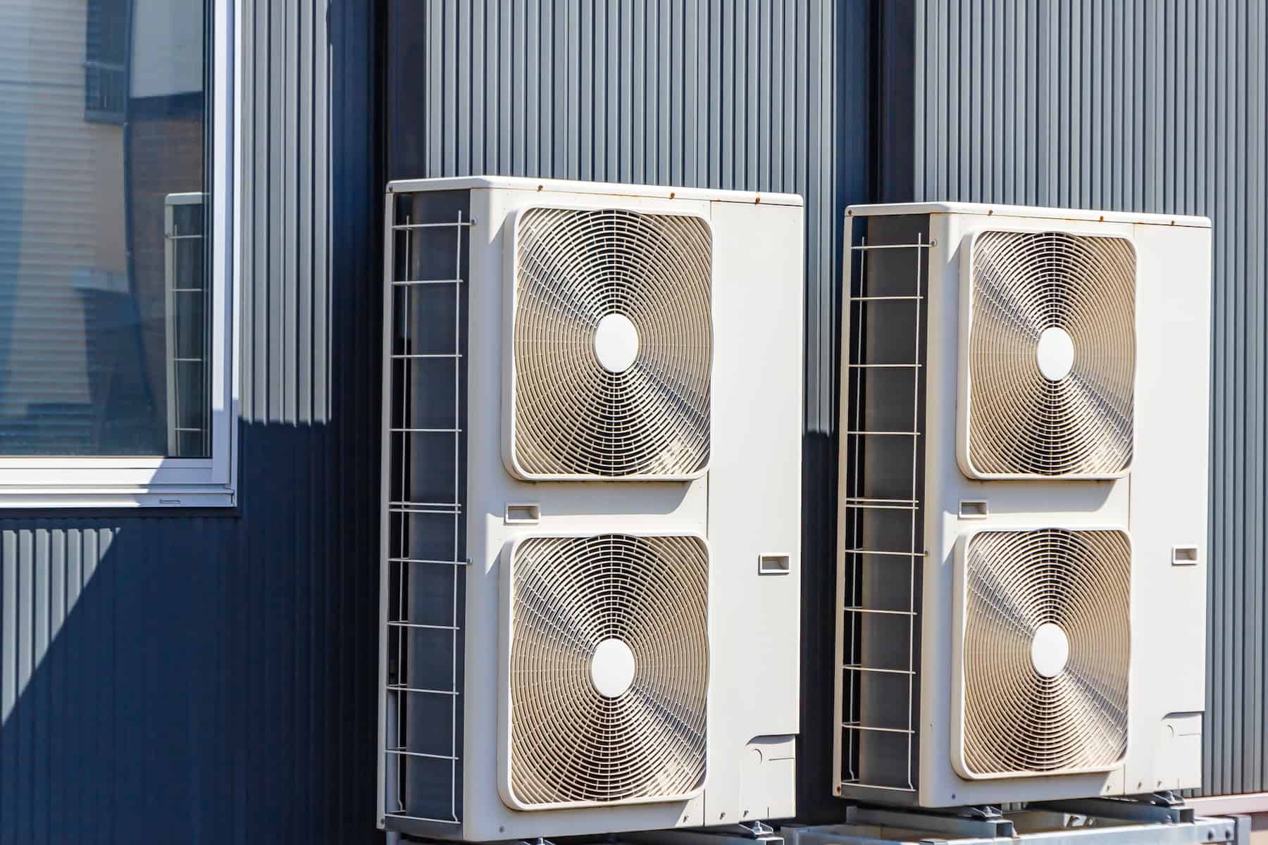 室外機や除湿機能との関係