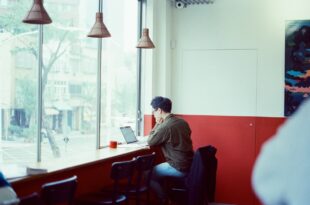 ABWとは？働き方のメリットやフリーアドレスとの違いを解説