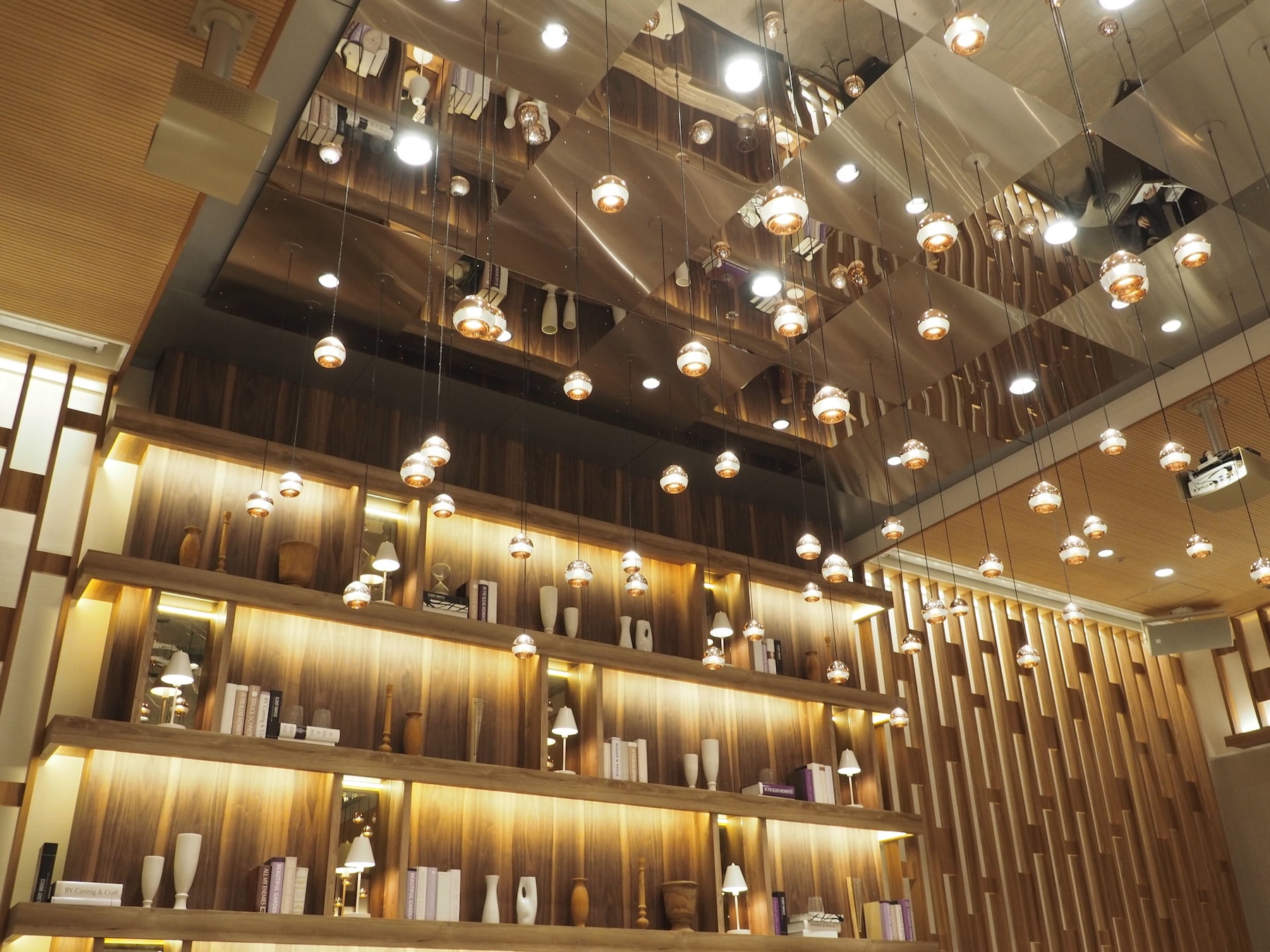 顧客体験を最大化する内装デザイン