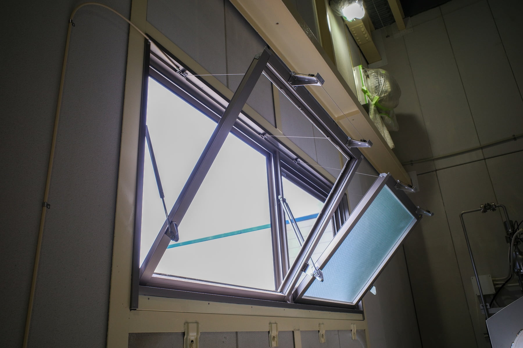 排煙窓の有効開口面積と配置上のルール